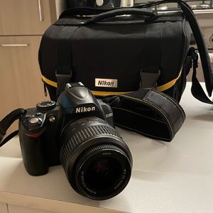 Nikon D300 digital camera and camera bag